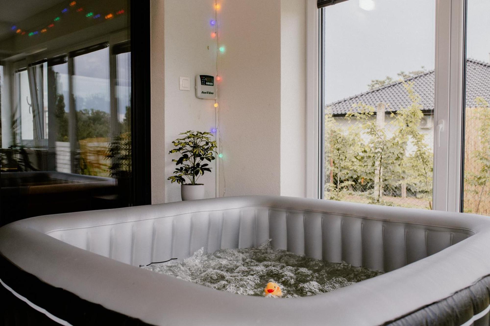 Apartment Fratello Šoporňa Bagian luar foto